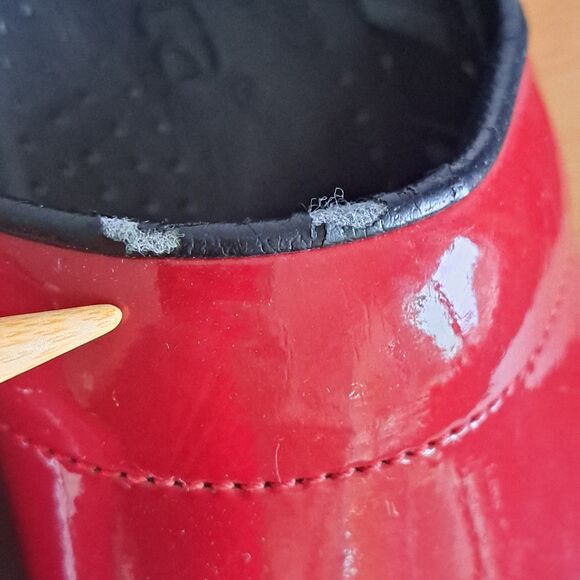 Sanita Pro Piper Women’s 6.5 7 US EU 37 Red Dye Patent Clogs Comfort - Picture 4 of 12